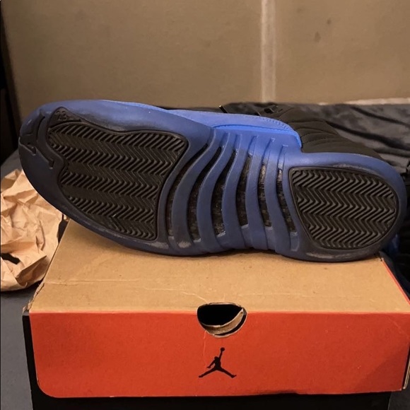 Air Jordan 12s game royal - Picture 6 of 8
